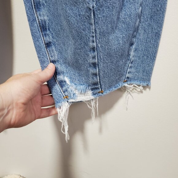 BLANK NYC Barrel Leg Jeans Cropped Ankle Raw Hem Hi-Rise Blue Women's 28 x 26 - Picture 8 of 16